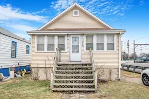 4523 Cameron Ave, Hammond, IN 46327 - Photo 1