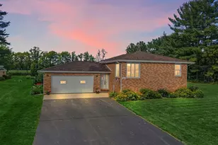 296 S 150 E, Valparaiso, IN 46383 - Photo 1