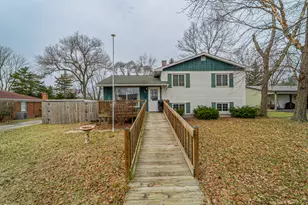 903 S Portland St, Knox, IN 46534 - Photo 1