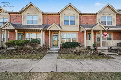 2912 Cambridge Way #2912, Highland, IN 46322 - Photo 1