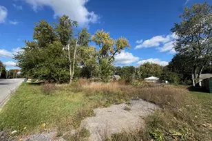 2345 Burr St, Gary, IN 46406 - Photo 1