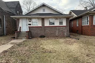 346 Richard Gordon Hatcher Blvd, Gary, IN 46404 - Photo 1