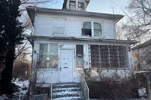 563 Pennsylvania St, Gary, IN 46402 - Photo 1