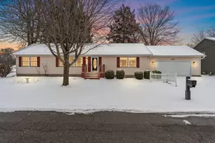 507 S 20th St, Chesterton, IN 46304 - Photo 1