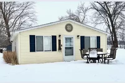 5397 S Elm Street, Knox, IN 46534 - Photo 1