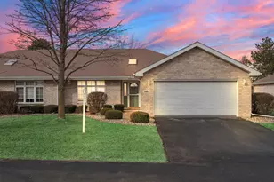 1065 Easy St, Crown Point, IN 46307 - Photo 1