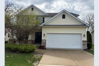 8 W Shakespeare Drive, Valparaiso, IN 46385 - Photo 1