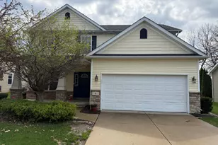 8 W Shakespeare Dr, Valparaiso, IN 46385 - Photo 1