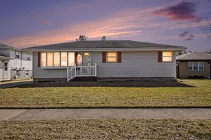 3048 Lois Pl, Highland, IN 46322 - Photo 1