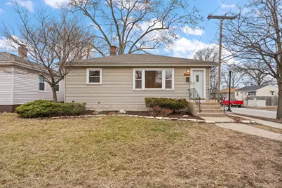 7104 Northcote Avenue, Hammond, IN 46324 - Photo 1