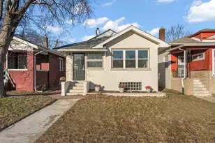 824 Johnson St, Gary, IN 46402 - Photo 1