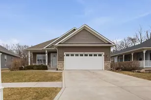 460 O'Hagan Dr, Crown Point, IN 46307 - Photo 1