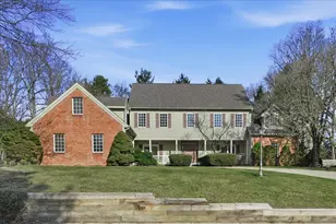 4202 Brentwood Dr, Valparaiso, IN 46383 - Photo 1