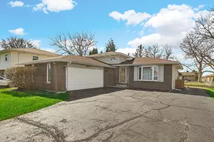 3951 S Lakeshore, Crown Point, IN 46307 - Photo 1