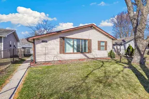 6434 Ohio Ave, Hammond, IN 46323 - Photo 1
