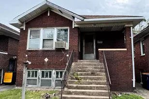 1072 Van Buren St, Gary, IN 46402 - Photo 1