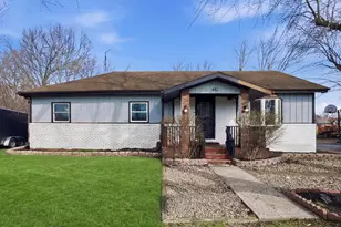 482 E Grove St, Wheatfield, IN 46392 - Photo 1