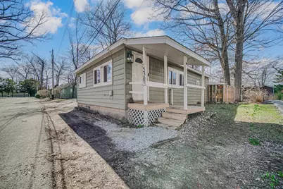 5305 4th Avenue, Valparaiso, IN 46383 - Photo 1