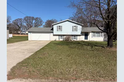 3430 E South Country Lane, Knox, IN 46534 - Photo 1