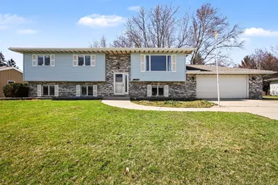 12632 Patnoe Drive, Saint John, IN 46373 - Photo 1