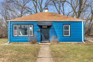 423 176th Ct, Hammond, IN 46324 - Photo 1