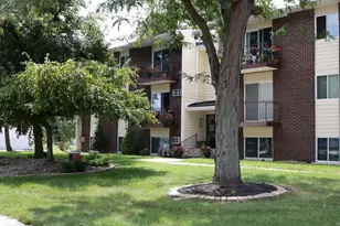121 N West St, Crown Point, IN 46307 - Photo 1