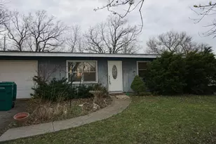 504 Robyn Rd, Valparaiso, IN 46385 - Photo 1