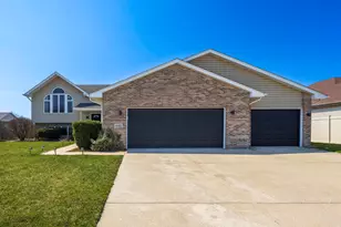 6552 Indian Trail, Schererville, IN 46375 - Photo 1