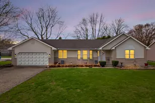 638 Cedar St SW, Demotte, IN 46310 - Photo 1