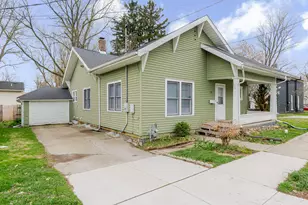 306 Brown St, Valparaiso, IN 46383 - Photo 1