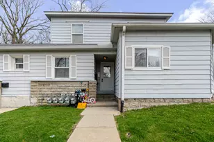 361 Locust St, Valparaiso, IN 46383 - Photo 1