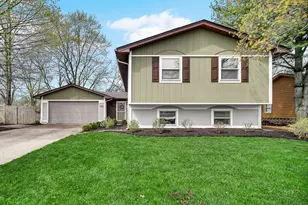 4303 Kingsdale Dr, Valparaiso, IN 46383 - Photo 1