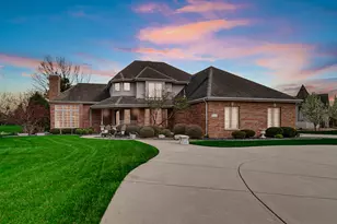 1149 Royal Dublin Ln, Dyer, IN 46311 - Photo 1