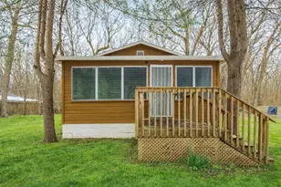 516 Nahas St, Michigan City, IN 46360 - Photo 1