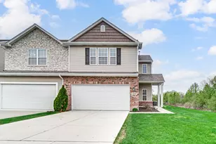 11150 Putnam Dr, Crown Point, IN 46307 - Photo 1