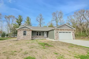 250 E Pine St, Wheatfield, IN 46392 - Photo 1