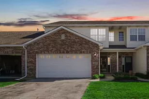 7605 E 111th Ln, Crown Point, IN 46307 - Photo 1