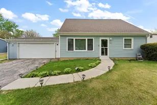441 Prescott Rd, Valparaiso, IN 46385 - Photo 1