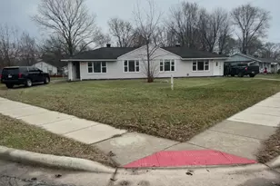121-123 Parkview Ave, La Porte, IN 46350 - Photo 1