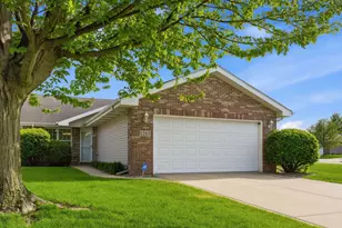 1257 W 84th Ln, Merrillville, IN 46410 - Photo 1