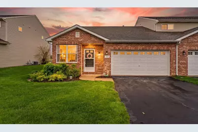 7619 E 112th Avenue, Crown Point, IN 46307 - Photo 1
