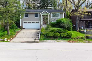 77 Hillcrest Rd, Portage, IN 46368 - Photo 1
