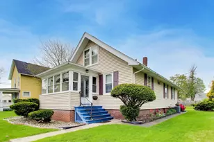 812 Woodward St, La Porte, IN 46350 - Photo 1