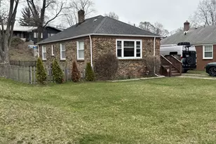 8000 Maple Ave, Gary, IN 46403 - Photo 1