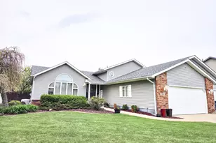 1960 Christenson Ln, Schererville, IN 46375 - Photo 1