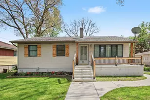 5711 Evergreen Ave, Portage, IN 46368 - Photo 1