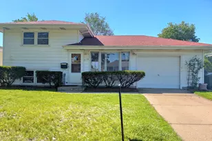 3534 43rd Pl, Highland, IN 46322 - Photo 1