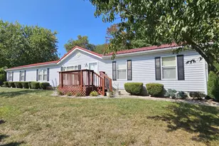 9564 W 100 S, Francesville, IN 47946 - Photo 1