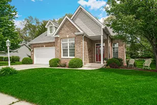 239 Edgewood Dr, Valparaiso, IN 46385 - Photo 1