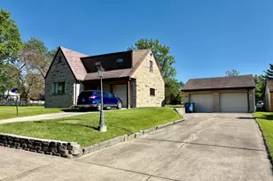 216 Berens St, Dyer, IN 46311 - Photo 1